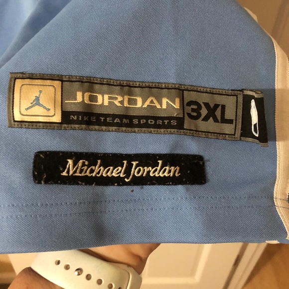 RARE-Michael Jordan UNC Tarheels Jersey - Picture 3 of 8